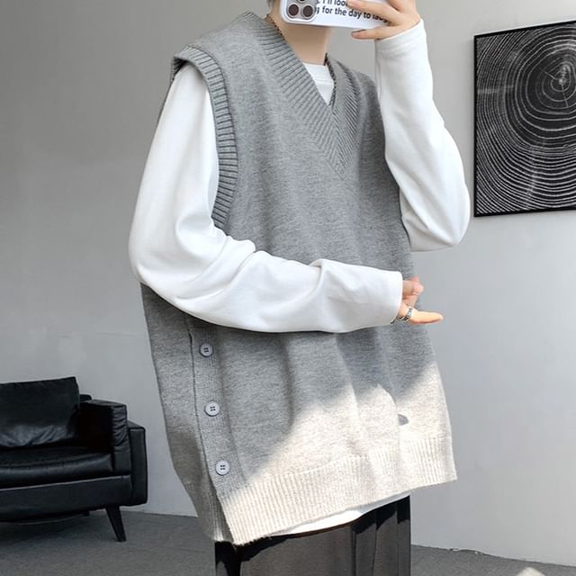 FORSETI-V-Neck Plain Buttoned Slit Sweater Vest