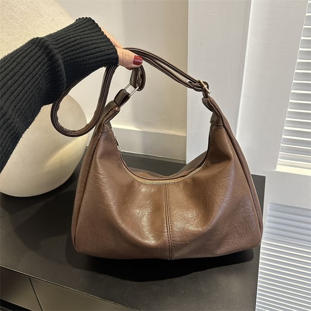Maorong-Plain Faux Leather Crossbody Bag