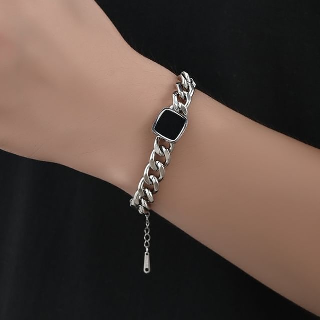 Lilafey-Square Pendant Chained Bracelet