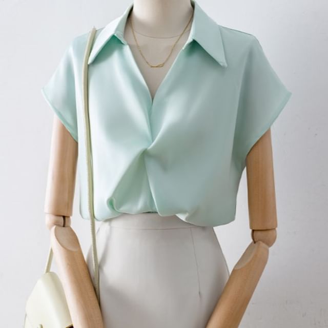 Cossita-Short-Sleeve V-Neck Collared Plain Ruched Blouse