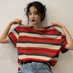 Iduna - 彩虹條紋短袖圓領T裇 Iduna - 彩虹條紋短袖圓領T裇