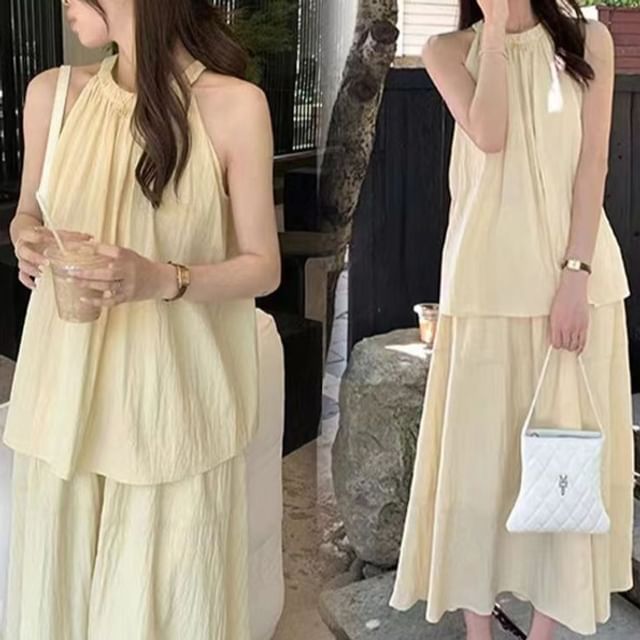 Everose-Set Halter Neck Plain Crinkle Crop Blouse Elastic Waist Midi A-Line Skirt