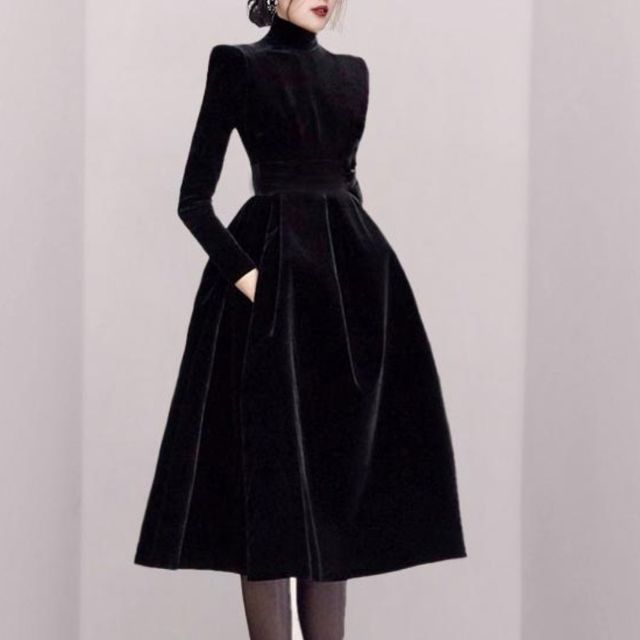 Aurora - Long-Sleeve Velvet A-Line Dress | YesStyle