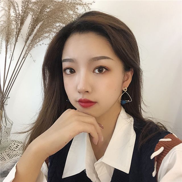 Jael-Triangle Drop Earring
