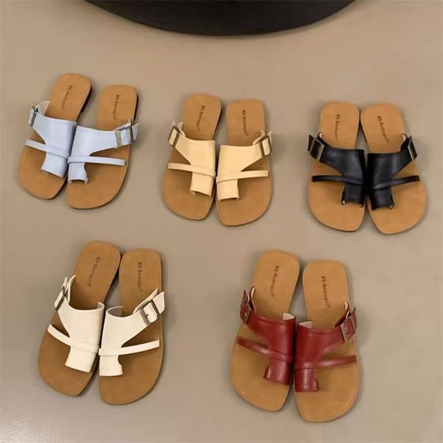 Asterisk-Loop Toe Plain Slide Sandals