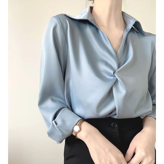 Lady Jean-Long-Sleeve V-Neck Plain Twist Blouse