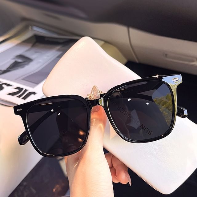 MOL Girl-Square Frame Sunglasses