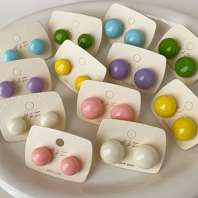 Panda Dama-Bead Ear Stud