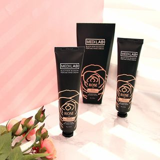 DAYCELL - MEDI LAB Black Rose Blossom Perfume Hand Cream 70g