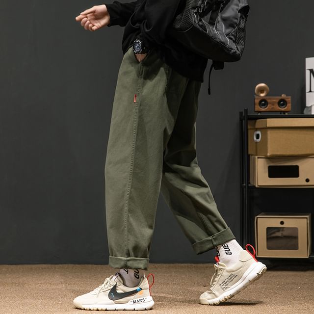 Priam-Mid Rise Plain Tapered Pants