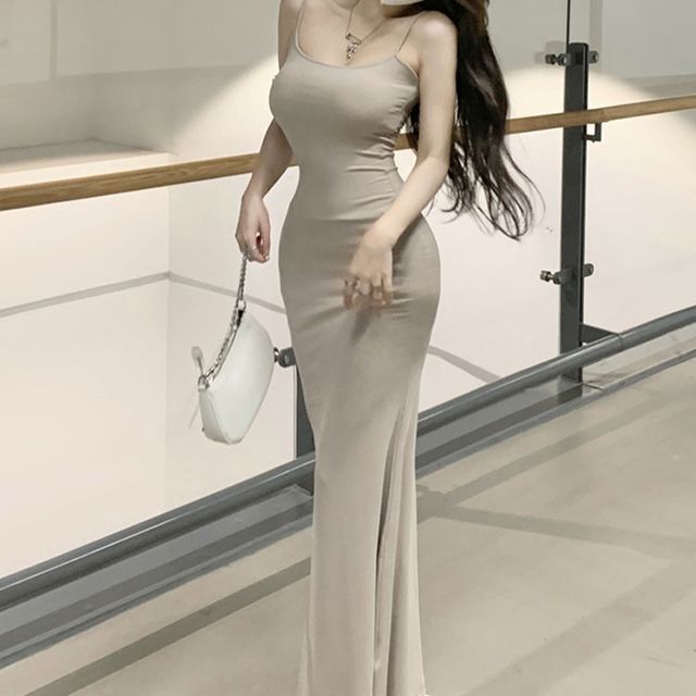 WOW!NITE Spaghetti Strap Scoop Neck Plain Maxi Bodycon Dress