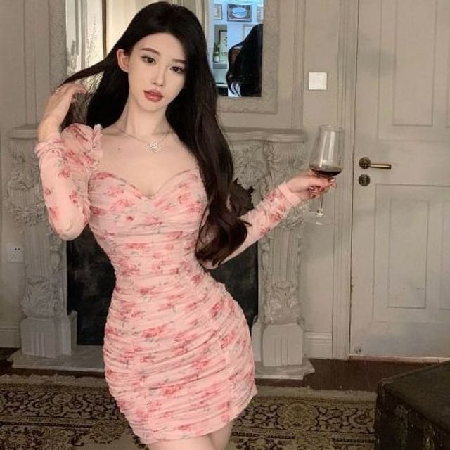 Ashlee - Long-Sleeve Sweetheart Neckline Floral Print Frill Trim Ruched Mesh  Mini Bodycon Dress | YesStyle