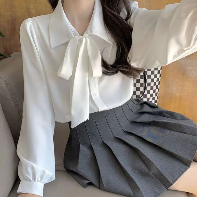 Everose-Collared Tie Neck Plain Blouse