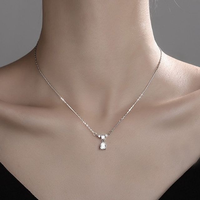 Kamuel-Drop Necklace