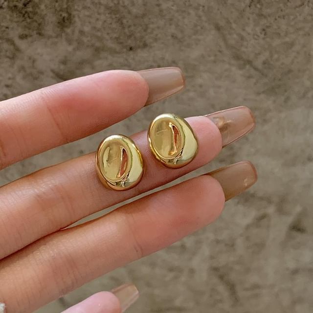 Kiren-Polished Alloy Stud Earring