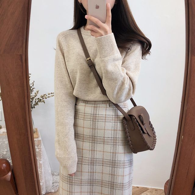 Tangihouse Plain Loose-Fit Sweater High-Waist Plaid Midi Skirt