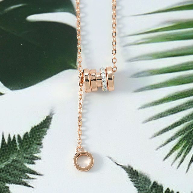 Forainer-Alloy Rhinestone Pendant Necklace