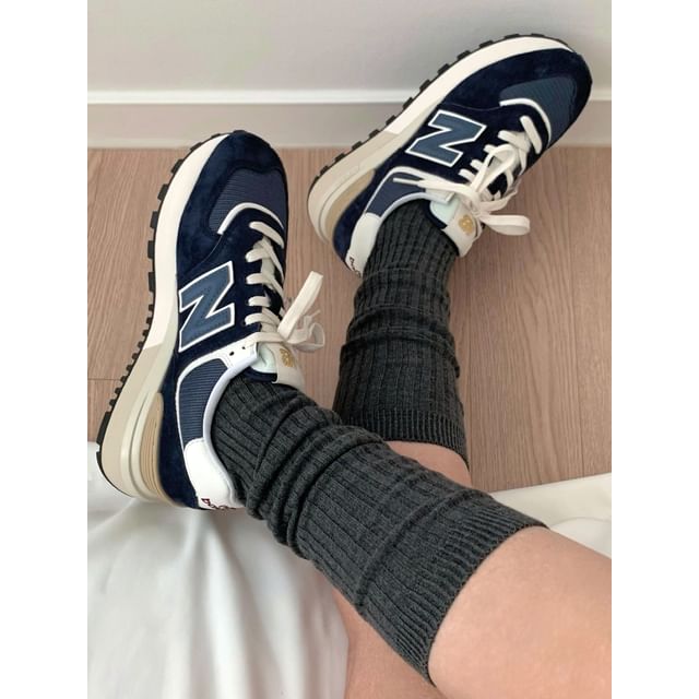 SeoulPop-Plain Ribbed Socks