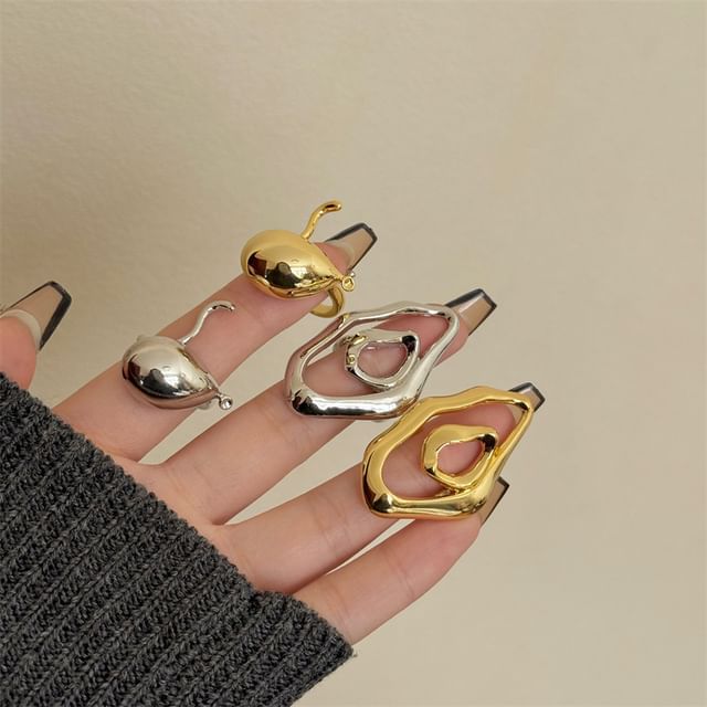 Sharkkira-Metal Ring