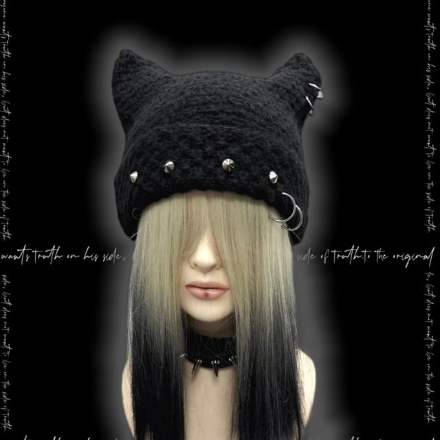 Miu B - Cat Ear Studded Knit Beanie | YesStyle display picture 2