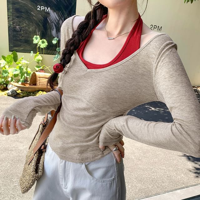Asiris-Set Long-Sleeve V-Neck Plain Tee Halter Neck Top