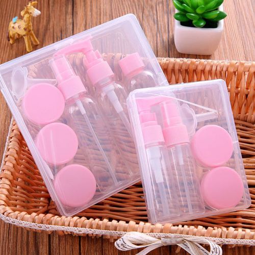 Showroom Set Travel Container YesStyle