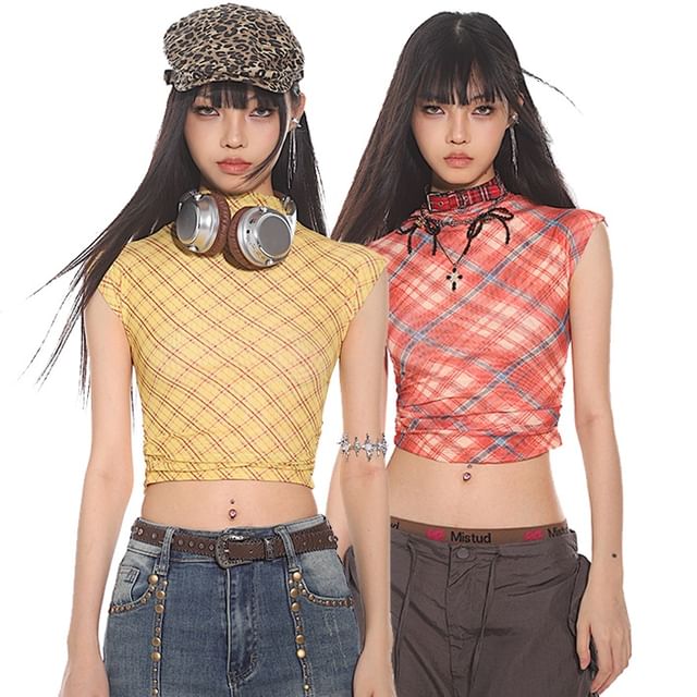 AXEN-Argyle Print High Neck Cap Sleeve Cropped Top