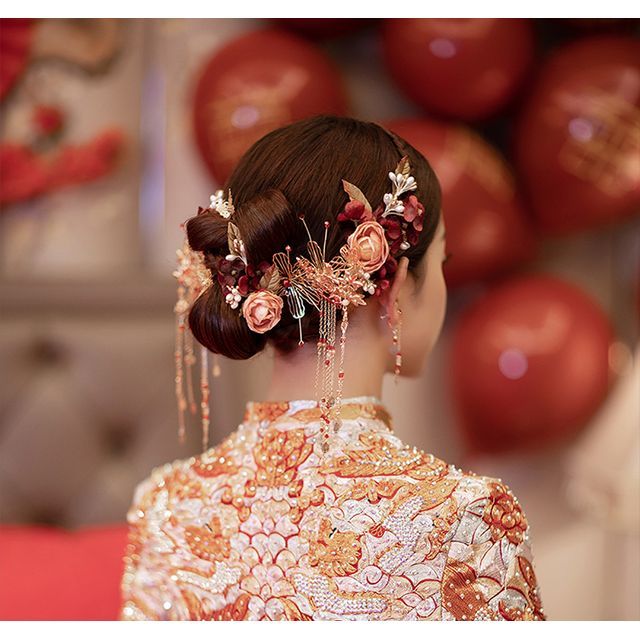 12 Popular Chinese Wedding Traditions You Need to Know - VÁY CƯỚI CAO CẤP  LINH NGA BRIDAL