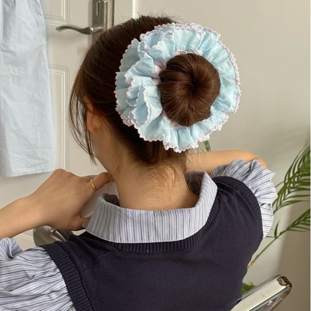 Allyrinta-Two Tone Lace Trim Scrunchie