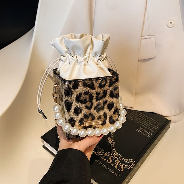 Mulgam-Faux Pearl Strap Leopard Print Drawstring Bucket Bag