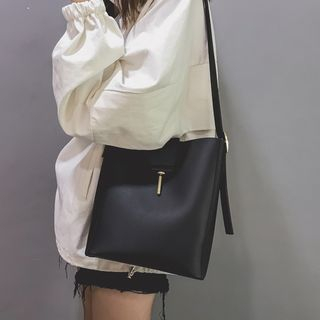 Lizzy Faux Leather Bucket Tote Bag 