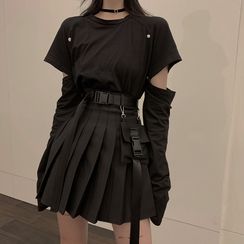 Happy Bird - Long-Sleeve Cutout T-Shirt / Pleated Skirt Happy Bird - Long-Sleeve Cutout T-Shirt / Pleated Skirt