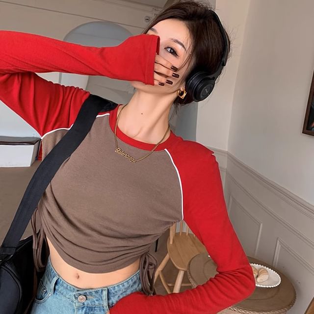 Striinkie-Long Raglan Sleeve Color-Block Side-Drawstring Slim-Fit Crop Top