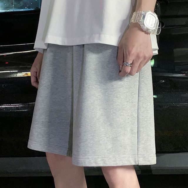 Sinlarity-Mid Rise Plain Sweat Shorts