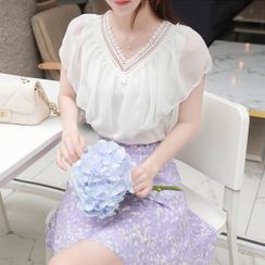 MyFiona - Lace-Trim Chiffon-Capelet Top MyFiona - Lace-Trim Chiffon-Capelet Top