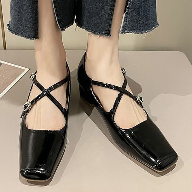 Weiya Plain Mary Jane Shoes YesStyle