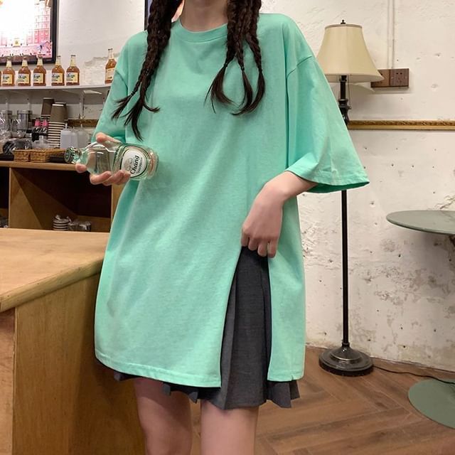 Sisyphi-34-Sleeve Crew Neck Plain Slit Tee