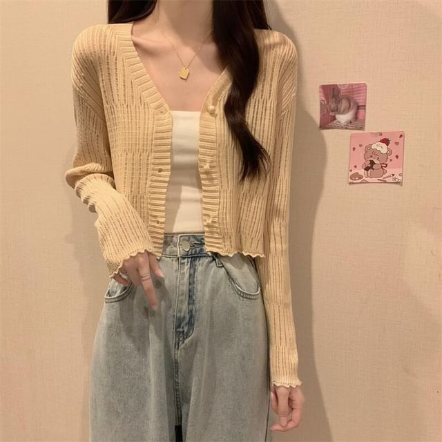 Sisyphi-V-Neck Lettuce Edge Perforated Button-Up Plain Crop Cardigan