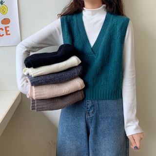 Moon City - Mock Neck Long-Sleeve Top / V-Neck Vest | YesStyle
