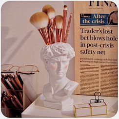 Momoi - Resin Statue Makeup Brush Holder - 3 Types Momoi - Resin Statue Makeup Brush Holder - 3 Types