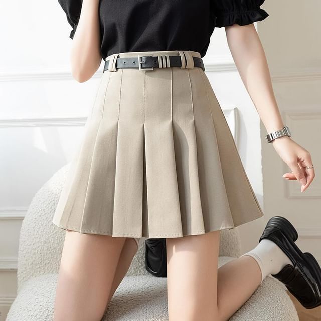 Lady Jean-High Rise Plain Mini Pleated Skirt