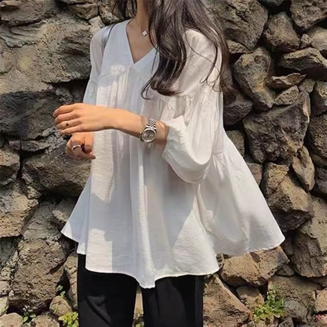 Happo-34-Sleeve V-Neck Plain Gathered Blouse