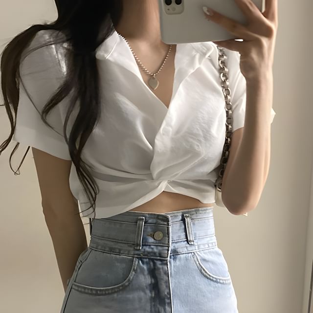 Sosana - Short Sleeve Knotted Crop Shirt | YesStyle