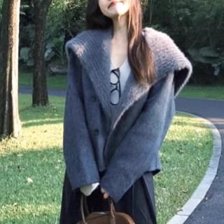 monroll-Plain Fluffy Panel Button-Up Jacket
