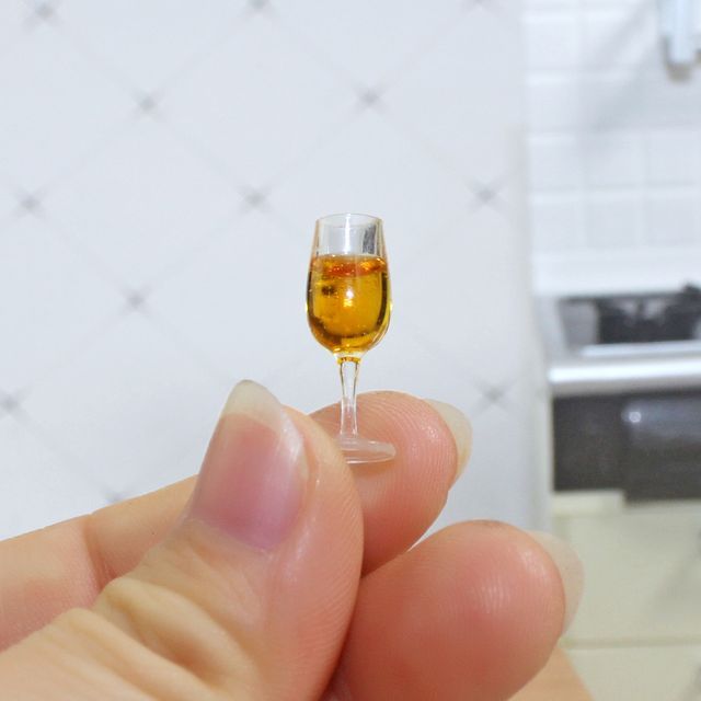 Ffeluro - Dollhouse Miniature Wine Glass | YesStyle