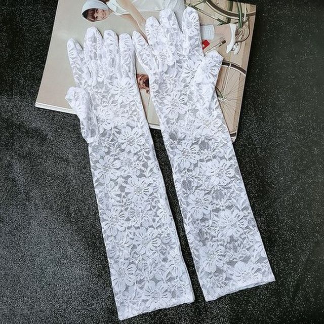 Drexxiax-Lace Gloves