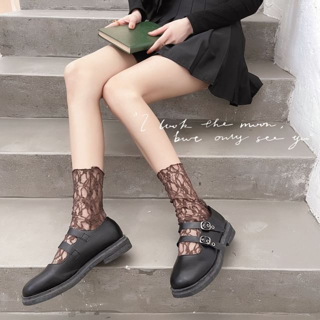 Mimiyu-Plain Lace Socks