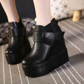 Hidden hot sale wedges boots