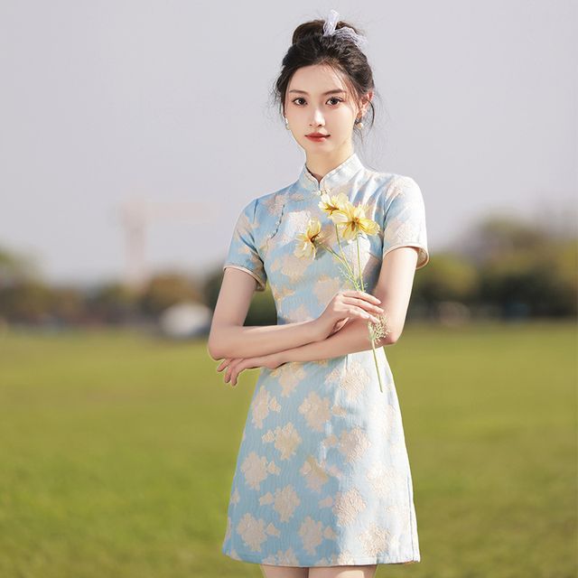 knee length dresses for ladies Jin En Qipao – Gold Brocade Cheongsam main image 1