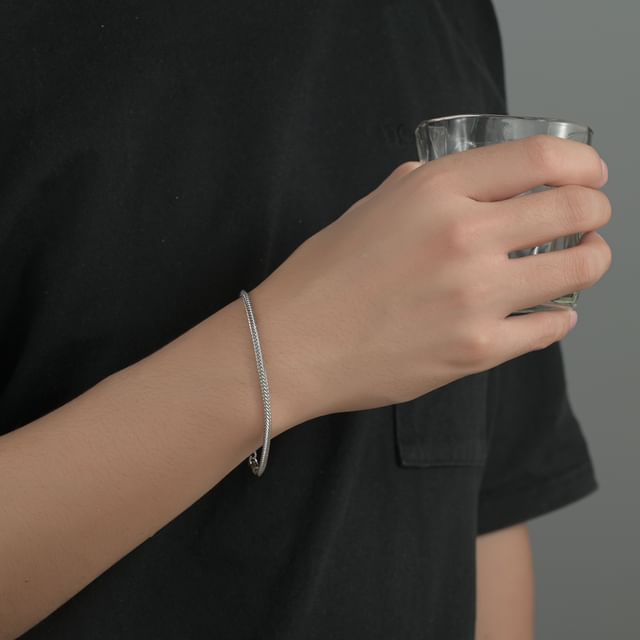 Lilafey-Plain Metal Bracelet